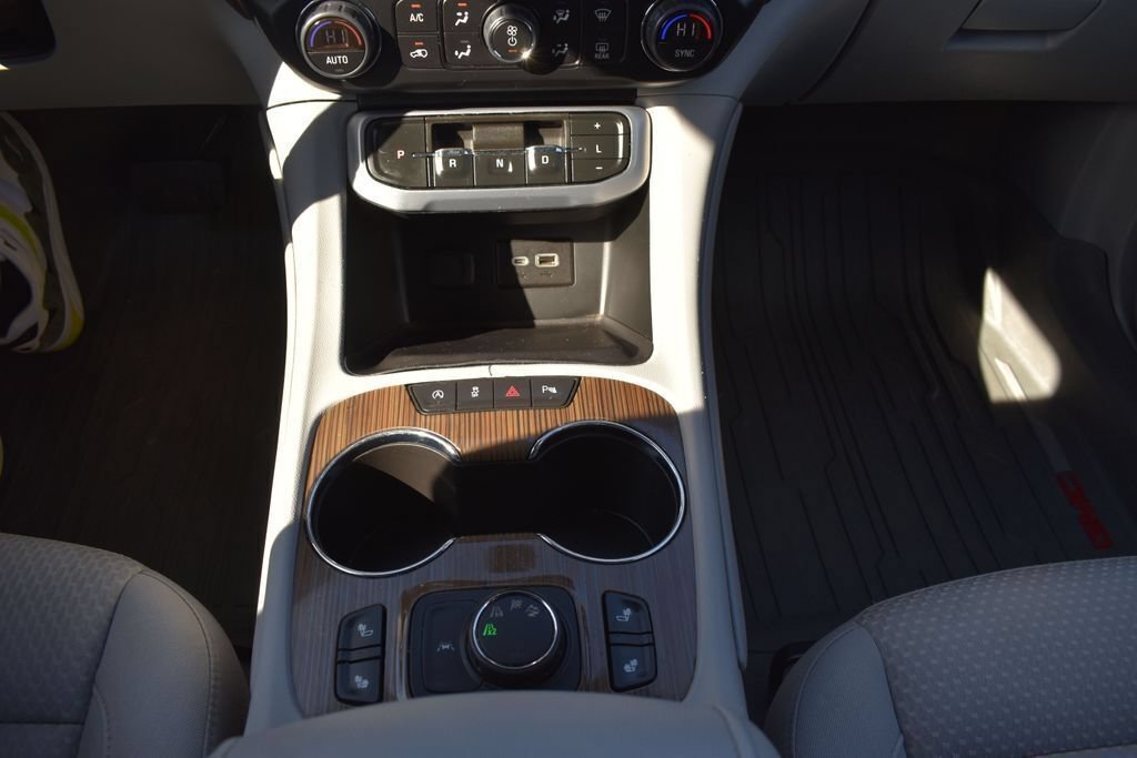 Used 2023 GMC Acadia SLE w/ Driver Convenience Package AWD/4WD image 23