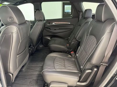 Used 2024 Buick Enclave Avenir w/ Avenir Technology Package image 29