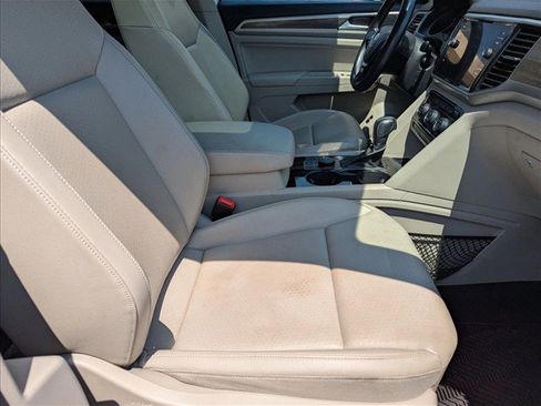 Used 2018 Volkswagen Atlas SEL AWD/4WD image 22