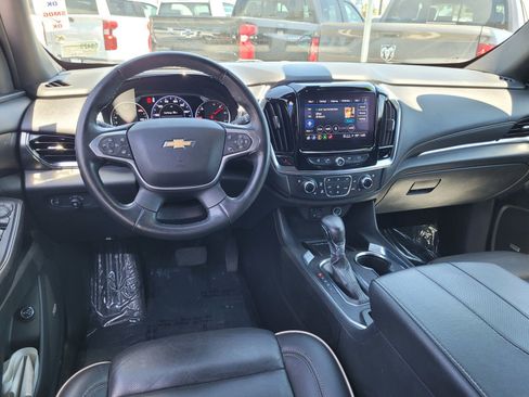 Used 2023 Chevrolet Traverse Premier AWD/4WD image 20