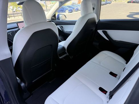 Used 2020 Tesla Model Y Long Range AWD/4WD image 15