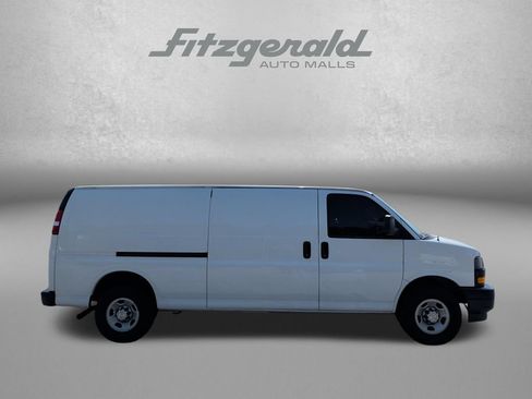 Used 2023 Chevrolet Express 2500 Extended w/ Driver Convenience Package RWD image 4