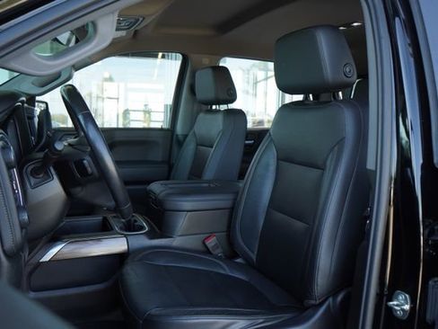 Used 2020 Chevrolet Silverado 1500 LT Trail Boss w/ Midnight Edition image 26