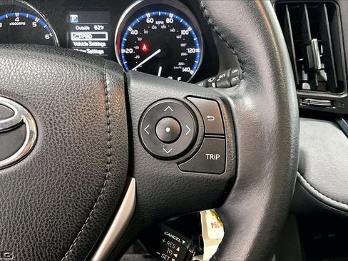 Used 2016 Toyota RAV4 XLE image 22