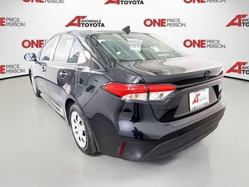 Certified 2025 Toyota Corolla LE FWD image 6