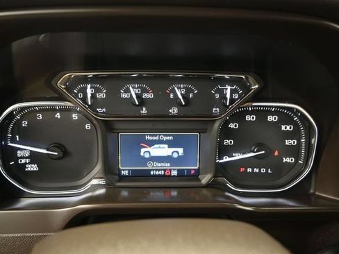 Used 2020 GMC Sierra 1500 SLT w/ SLT Premium Plus Package AWD/4WD image 9