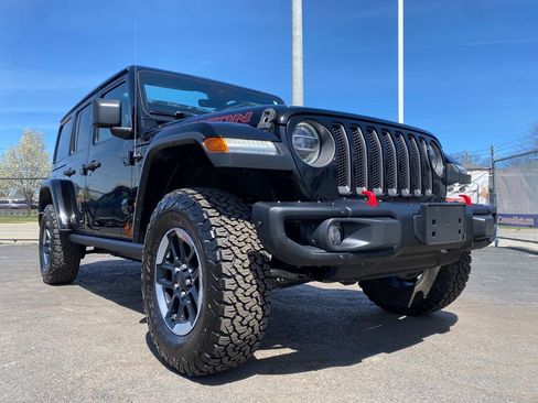 Used 2019 Jeep Wrangler Unlimited Rubicon w/ Advanced Safety Group AWD/4WD image 31