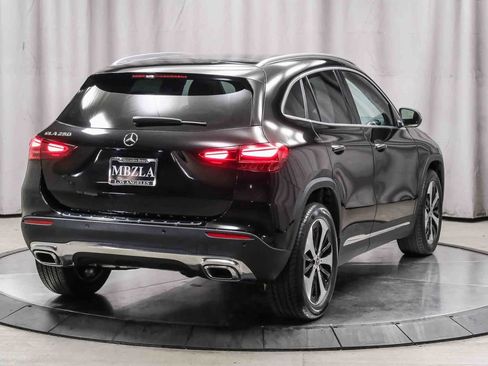 Certified 2025 Mercedes-Benz GLA 250 image 4
