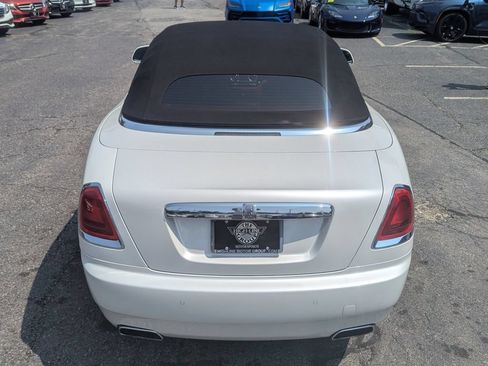 Used 2018 Rolls-Royce Dawn RWD image 8