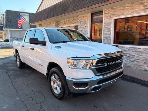 Used 2023 RAM 1500 Lone Star AWD/4WD image 3