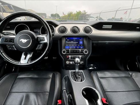 Used 2022 Ford Mustang Premium image 24