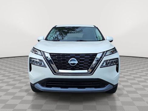 Used 2023 Nissan Rogue SV FWD image 3