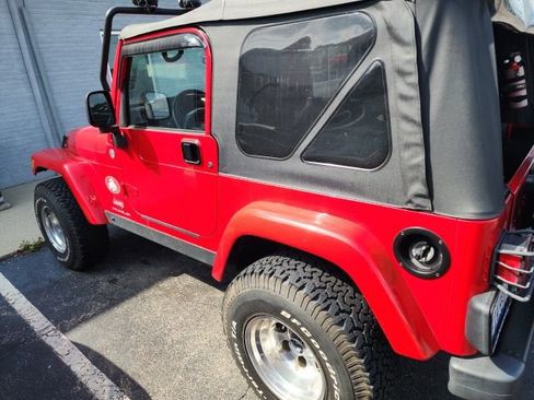 Used 2005 Jeep Wrangler X w/ Rocky Mountain Edition Group AWD/4WD image 6