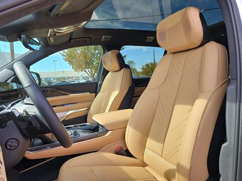 New 2025 Cadillac Escalade IQ Sport 2 AWD/4WD image 16