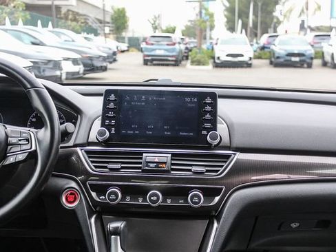 Used 2020 Honda Accord Sport image 17