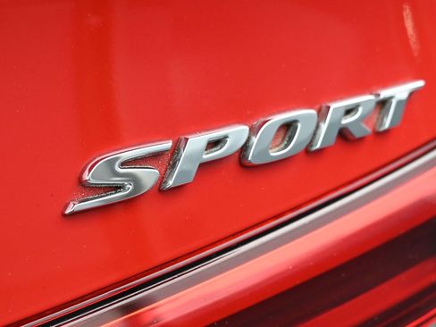 Used 2024 Honda Civic Sport image 25