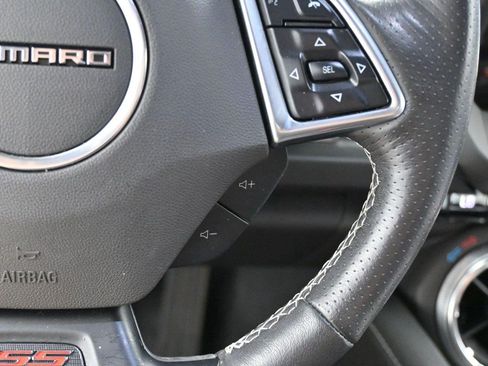 Used 2018 Chevrolet Camaro SS RWD image 20