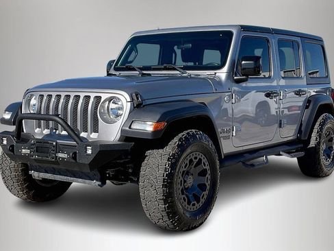 Used 2020 Jeep Wrangler Unlimited Sport S image 2