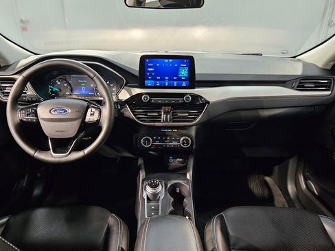 Used 2022 Ford Escape SEL image 10