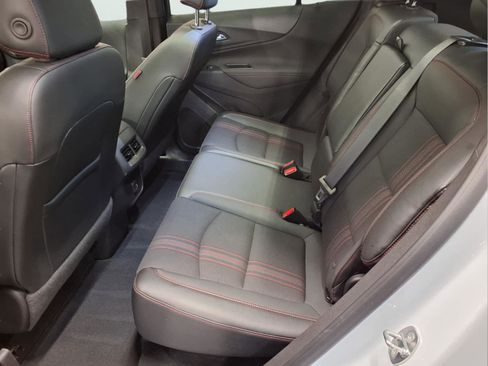 Used 2023 Chevrolet Equinox RS image 7