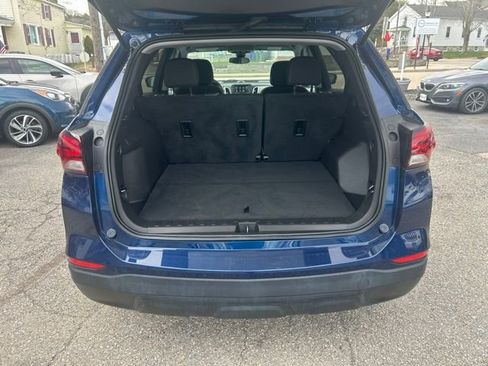 Used 2023 Chevrolet Equinox LS w/ LS Convenience Package AWD/4WD image 10