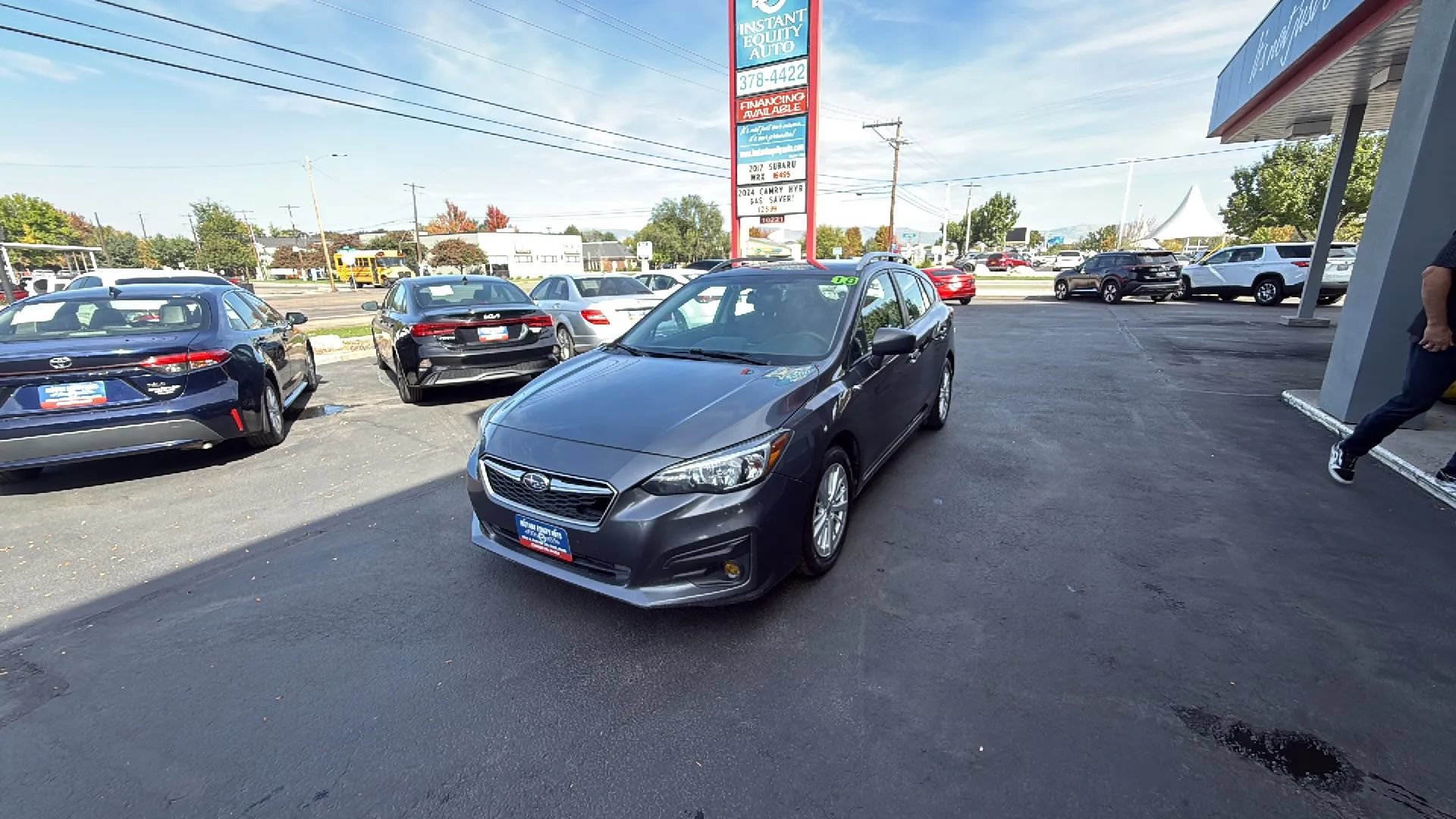 Used 2018 Subaru Impreza 2.0i Premium w/ Eyesight & BSD & Rcta AWD/4WD image 16