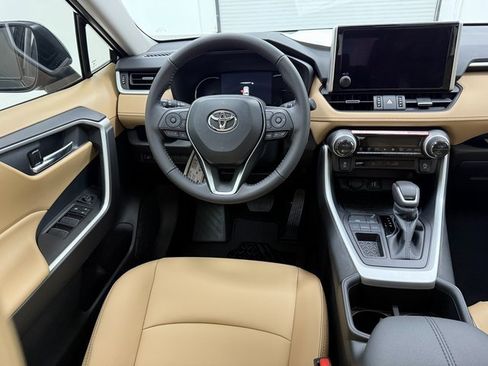New 2025 Toyota RAV4 XLE Premium image 31