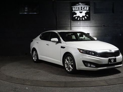 Used 2013 Kia Optima EX FWD image 8