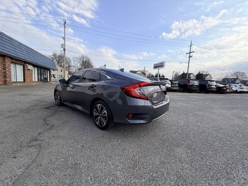 Used 2018 Honda Civic EX-L image 37