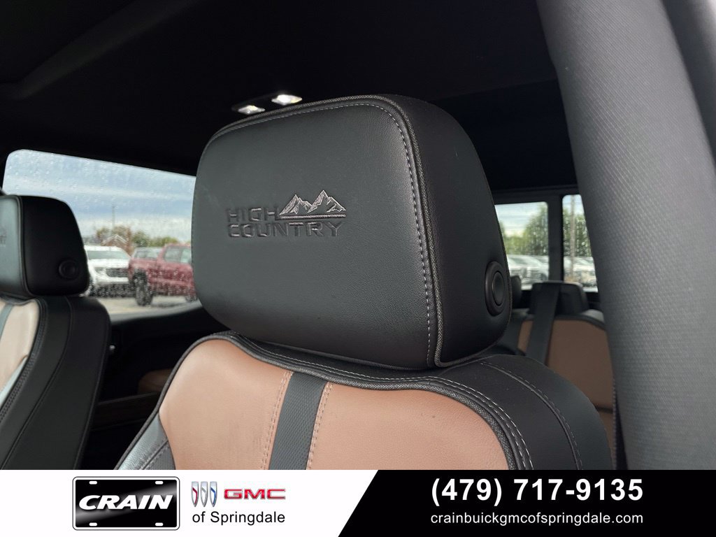 Used 2022 Chevrolet Silverado 1500 High Country AWD/4WD image 21