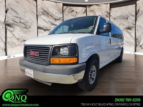Used 2016 GMC Savana 3500 LS RWD image 1