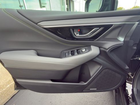 Certified 2025 Subaru Outback Onyx Edition image 15