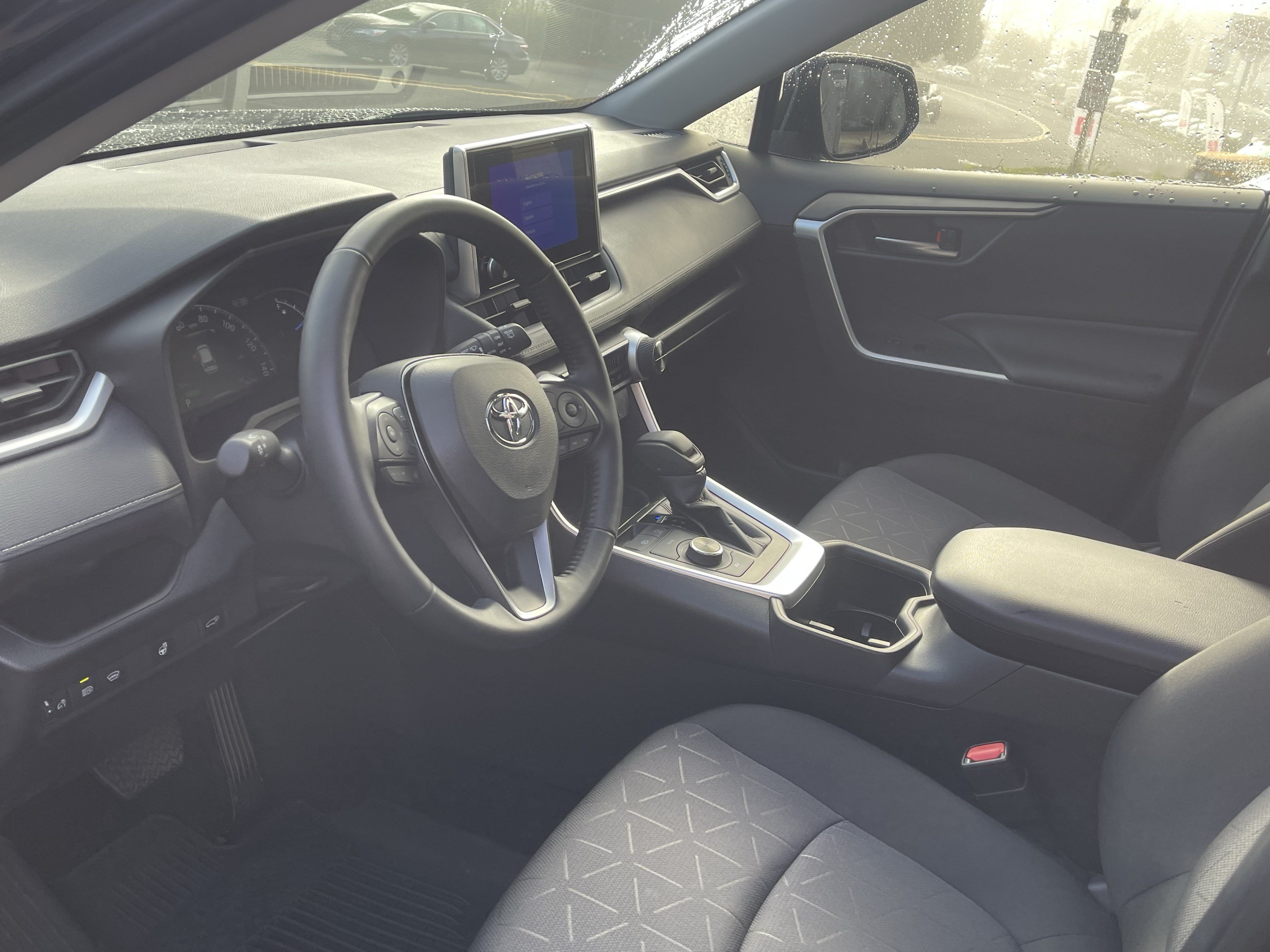 Certified 2025 Toyota RAV4 XLE w/ Convenience Package AWD/4WD image 9