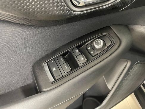 Used 2025 Subaru Outback Premium AWD/4WD image 20