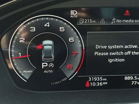 Used 2025 Audi Q5 2.0T Premium AWD/4WD image 13