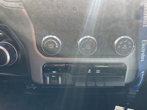 Used 2020 RAM 2500 Tradesman image 14