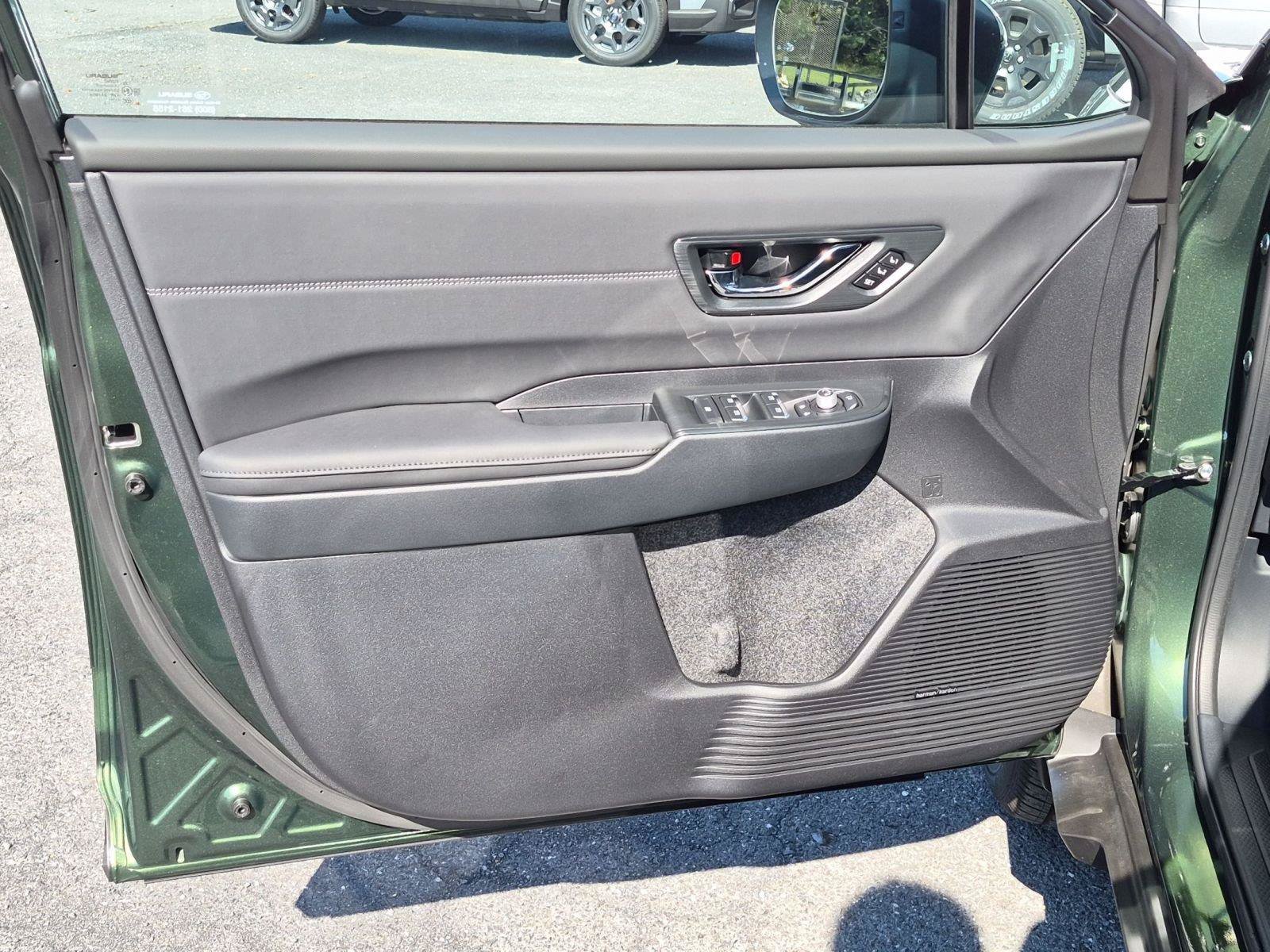 New 2026 Subaru Outback Touring XT AWD/4WD image 12