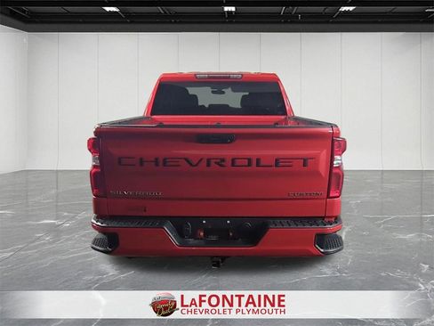 Used 2021 Chevrolet Silverado 1500 Custom image 7