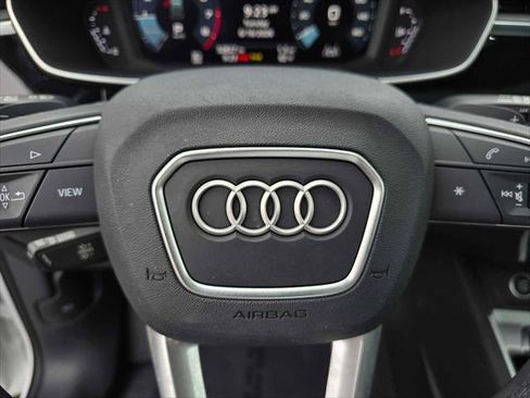 Certified 2023 Audi Q3 2.0T Premium w/ Convenience Package AWD/4WD image 24