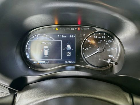 Used 2022 Nissan Kicks SV FWD image 19