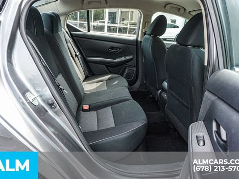 Used 2024 Nissan Sentra SV FWD image 21