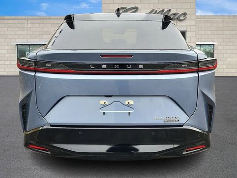 Used 2023 Lexus RZ 450e Premium image 7