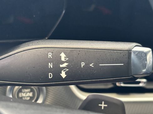 Used 2025 Chevrolet Equinox LT w/ Convenience Package II AWD/4WD image 12