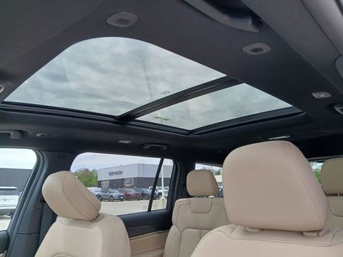 New 2026 Jeep Grand Cherokee L Limited AWD/4WD image 30