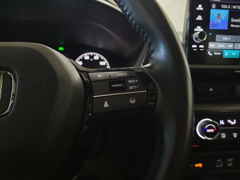 Used 2023 Honda CR-V EX-L image 25