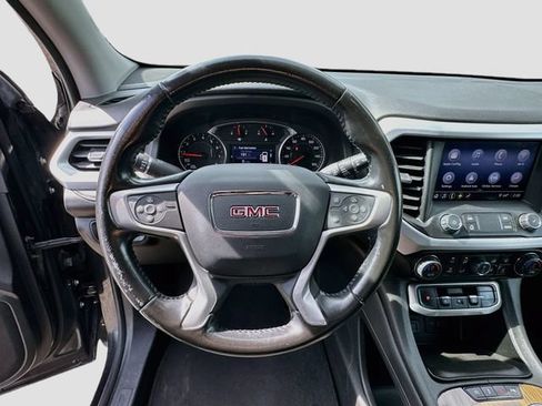 Used 2020 GMC Acadia SLE w/ Driver Convenience Package FWD image 12