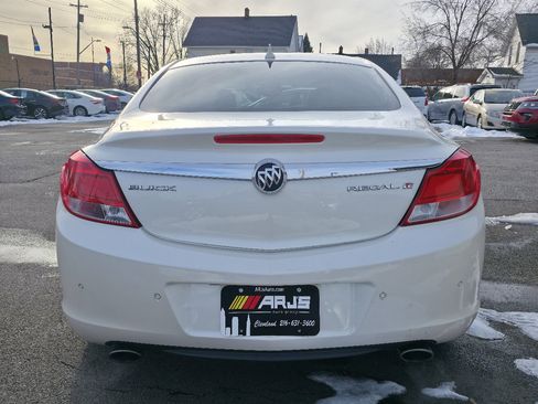 Used 2012 Buick Regal Premium image 7