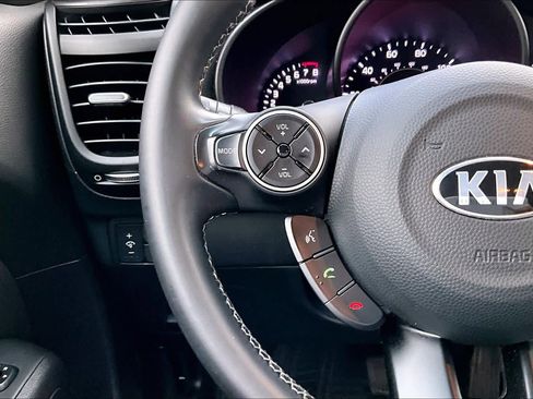 Used 2017 Kia Soul + w/ UVO Package image 21