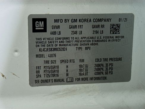 Used 2021 Buick Encore Preferred image 40