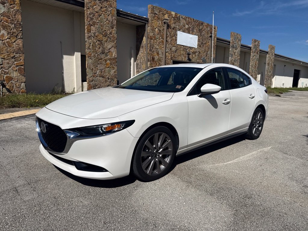 Used 2021 MAZDA MAZDA3 s FWD image 2